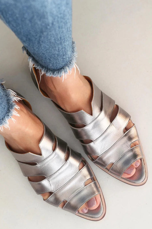 Bailarinas cut-out peep toe slip-on casual en punta