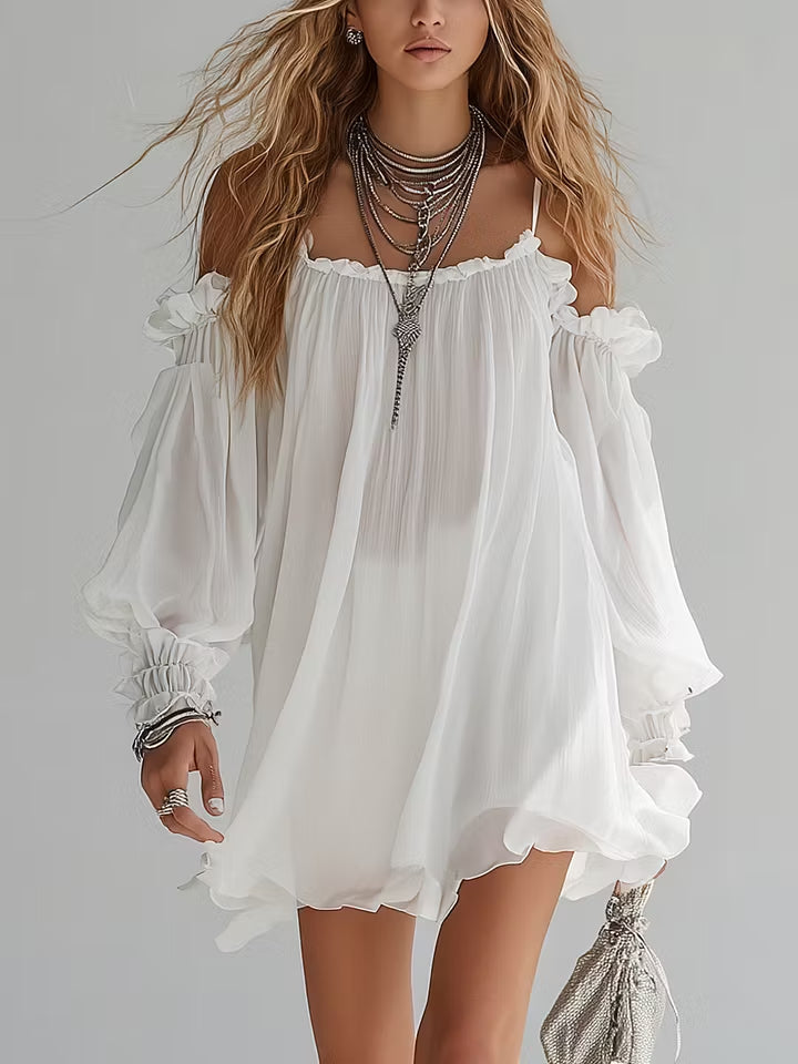 Mini Vestido Vaporoso de Estilo Bohemio con Hombros Descubiertos