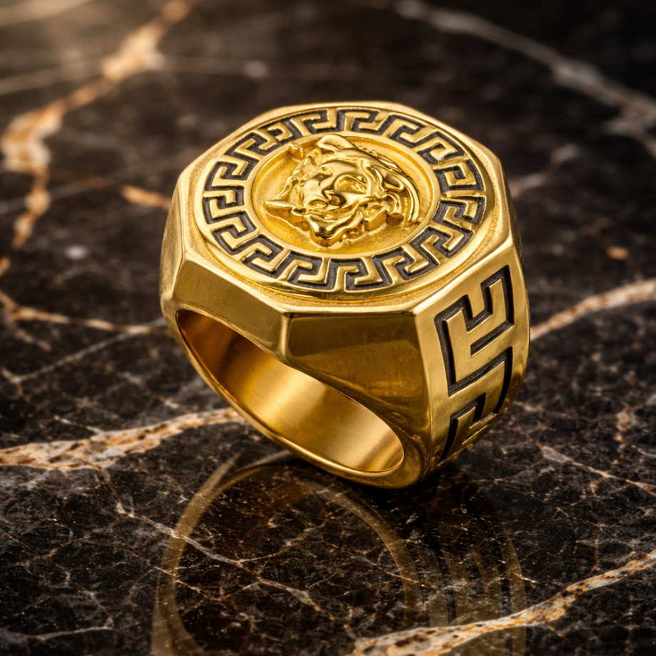 Anillo Medusa Oro 18K