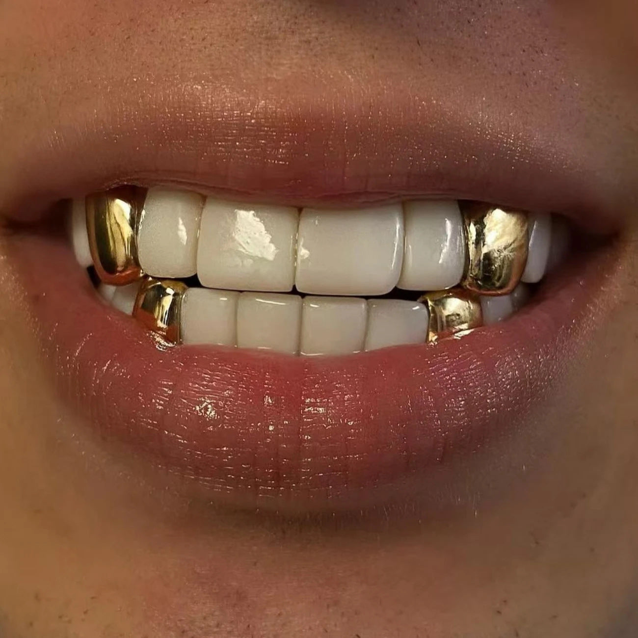 Grillz Diente Oro 18K