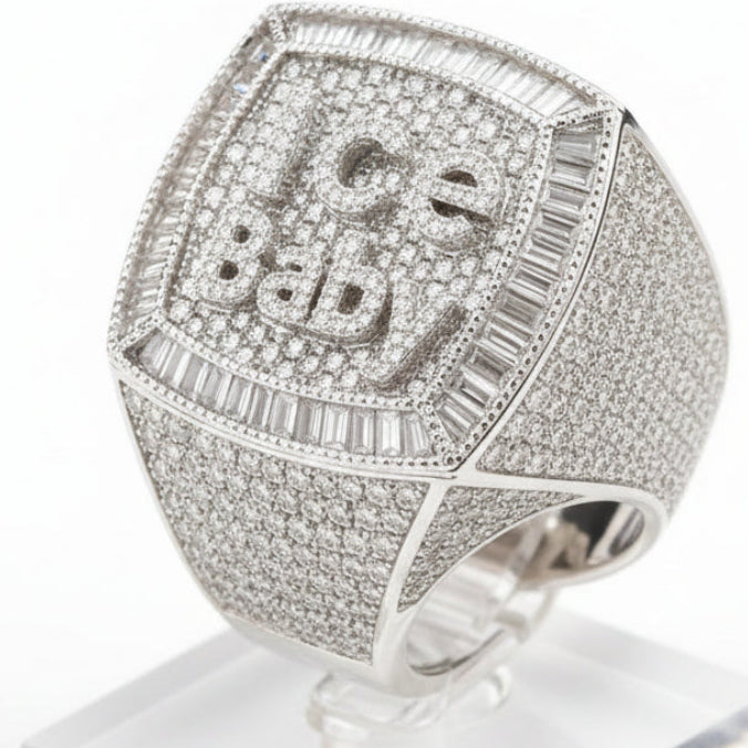 Anillo Personalizado Baguettes Oro