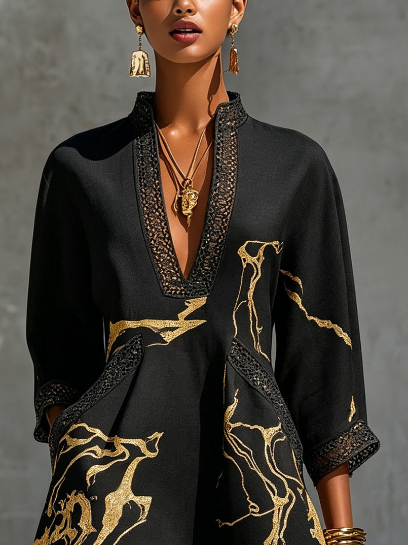 Mini Vestido con Escote en V Estampado Negro Oro