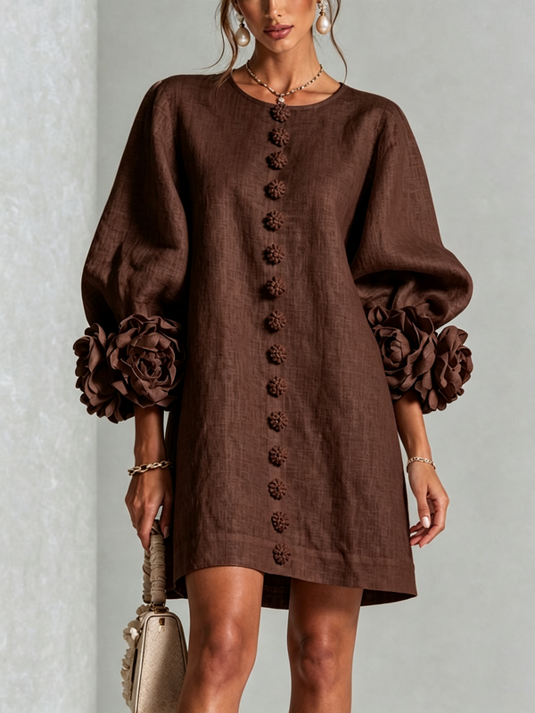 Bruna | Vestido Mini de Lino Mezclado con Puños de Rosa, Marrón Chocolate