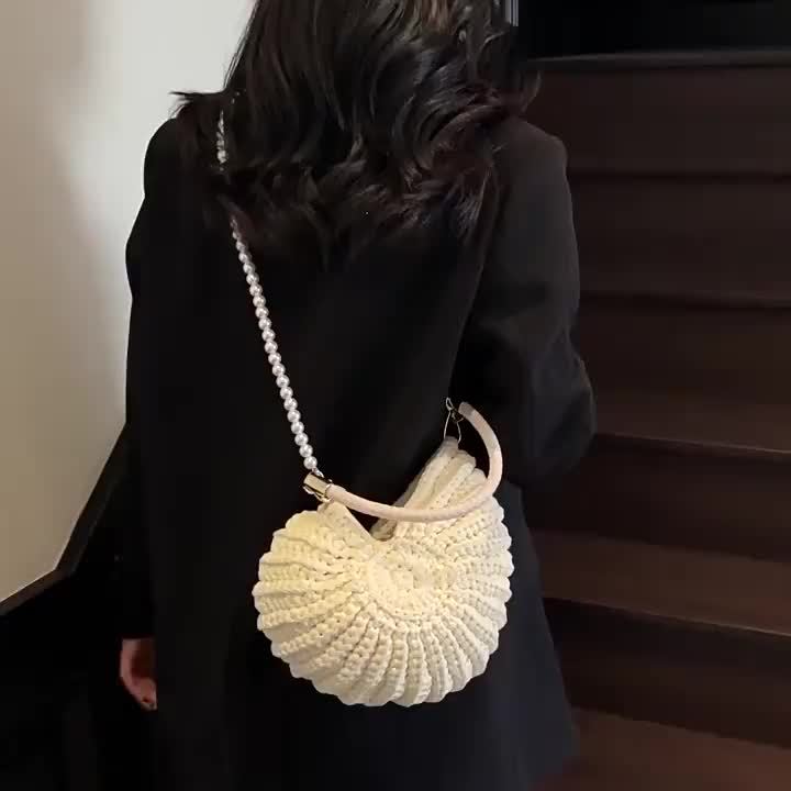 Orsola | Bolso Tote Trenzado con Correa de Cadena - Negro