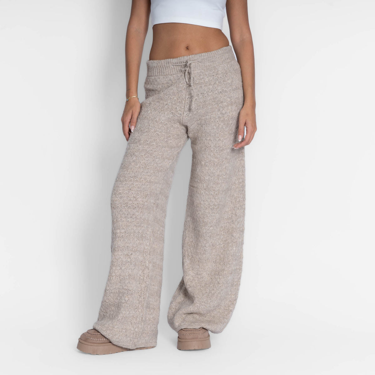 Pantalón ancho de punto suave