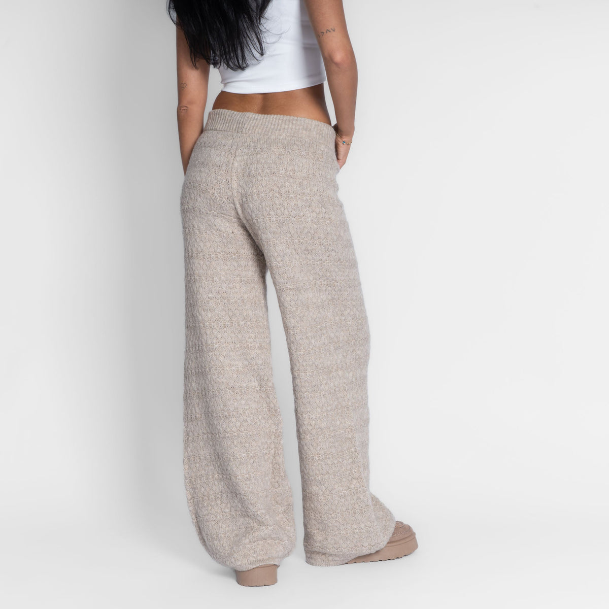 Pantalón ancho de punto suave