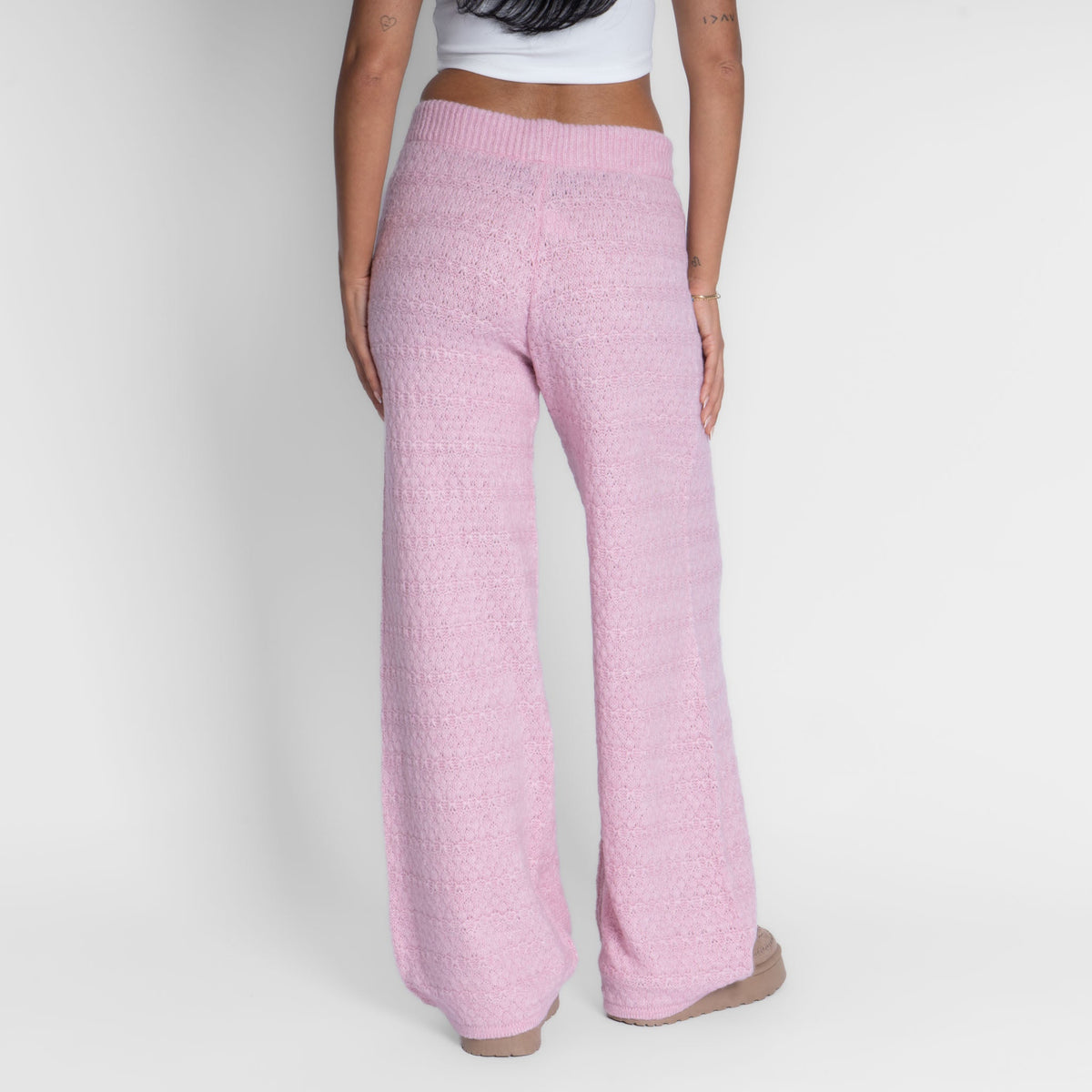 Pantalón ancho de punto suave