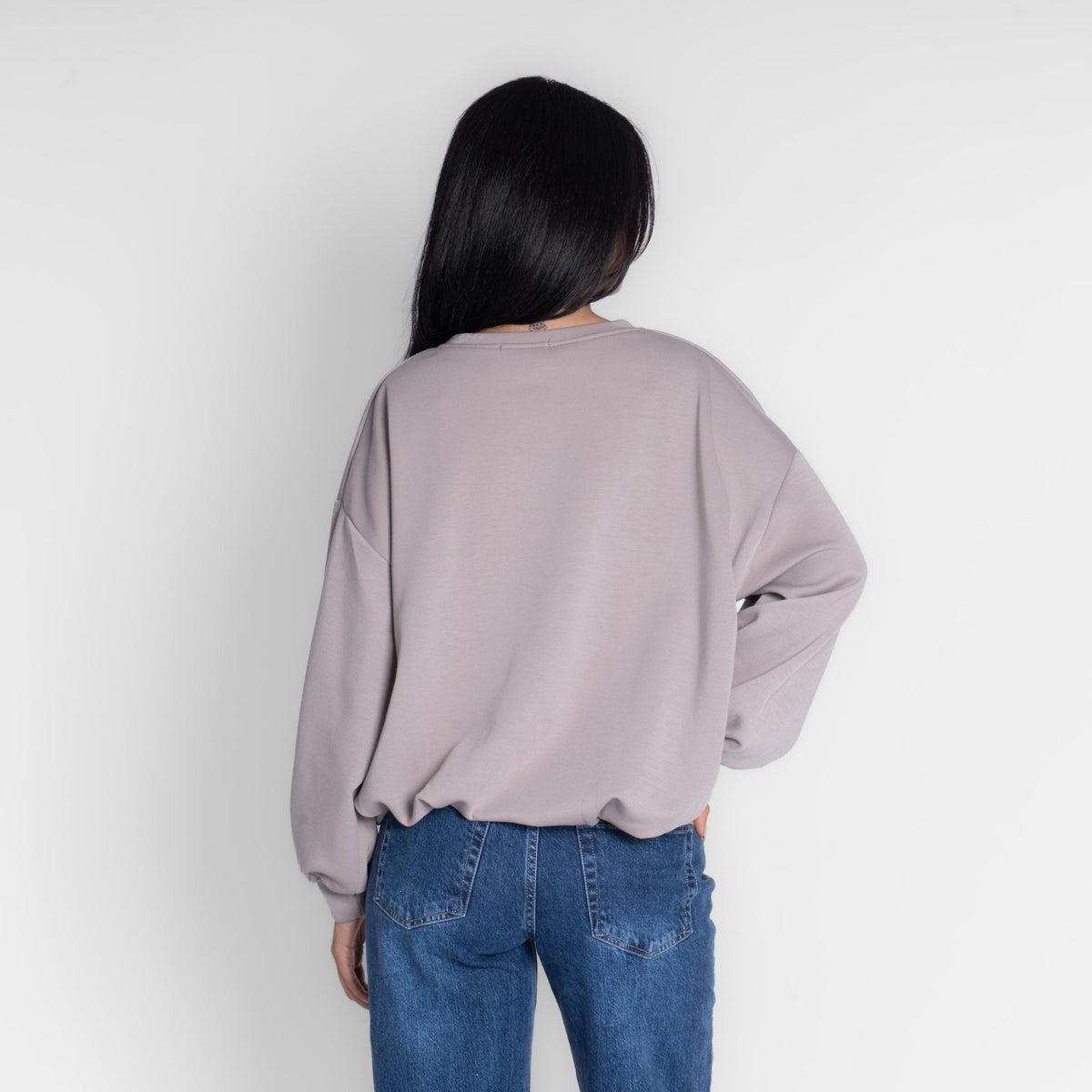 Jersey de corte amplio con bajo fruncido