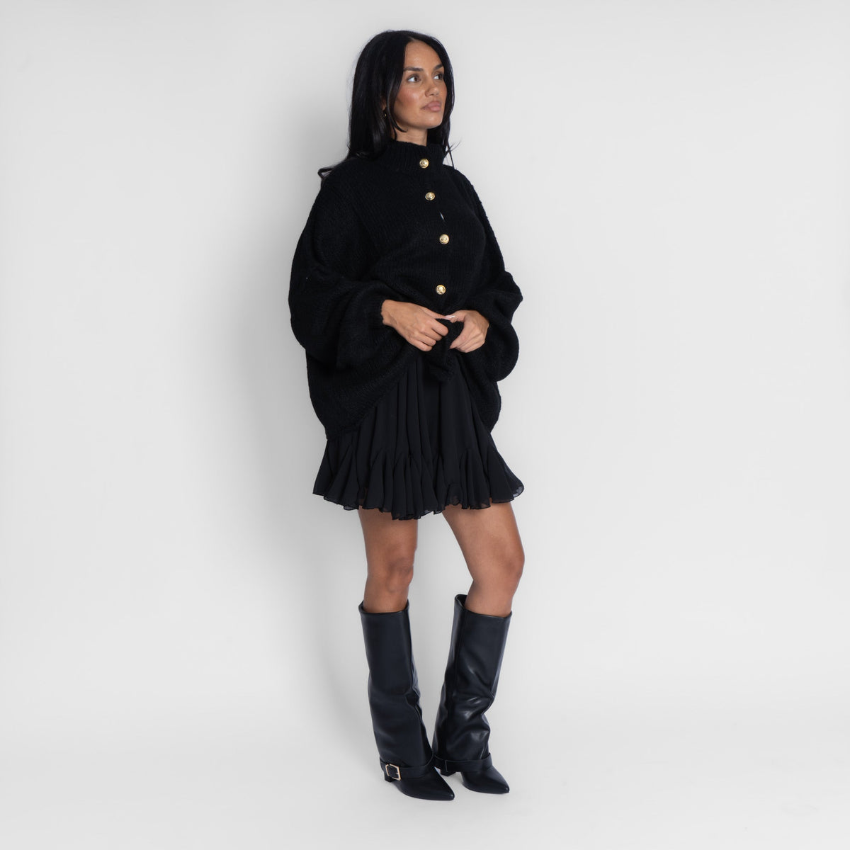 Botas con hebilla dorada «Classy»