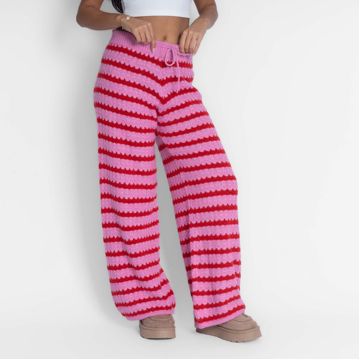 Pantalón ancho de punto a rayas