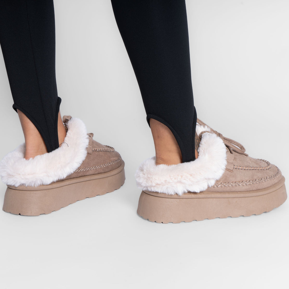 Mocasines con forro suave y plataforma