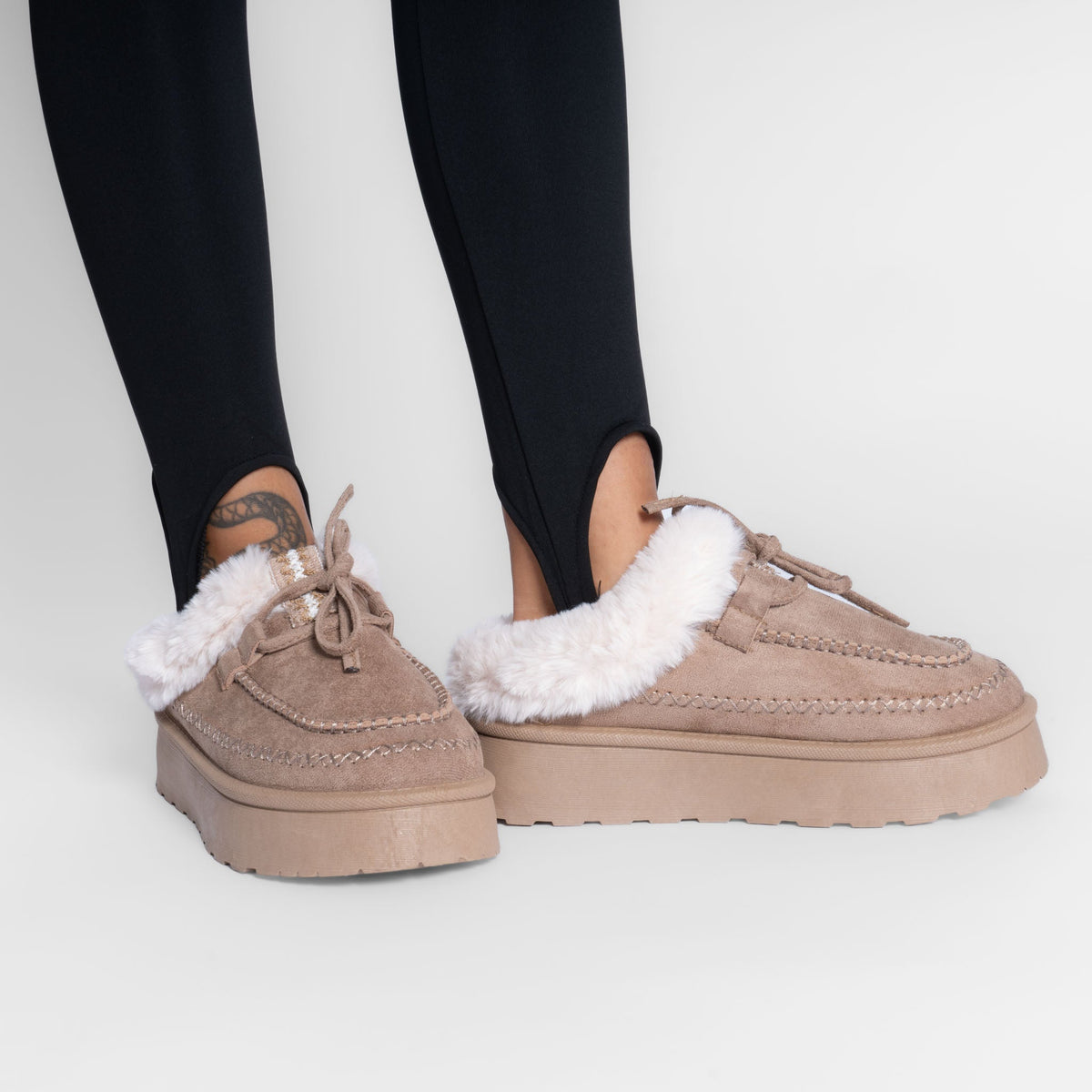 Mocasines con forro suave y plataforma