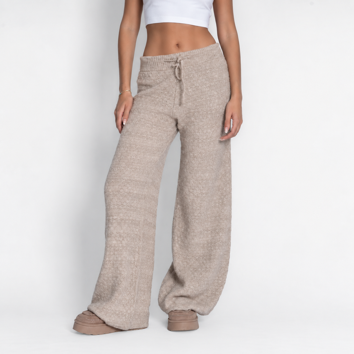 Pantalón ancho de punto suave