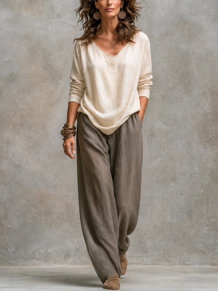 Flaminia | Conjunto de tres piezas con pantalón palazzo, beige y gris · fotografía 3