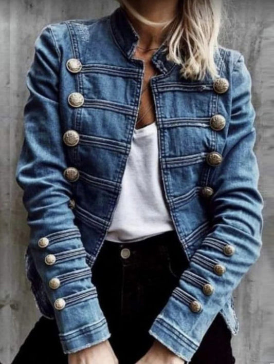 Amelia chaqueta vaquera de inspiración militar
