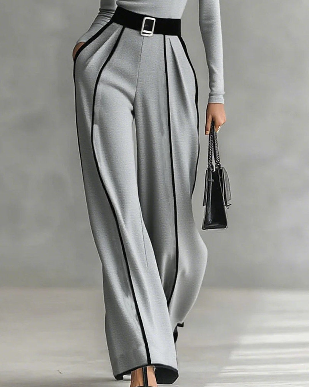Vera | Conjunto de cuello alto y pantalón con ribetes a contraste · foto 7