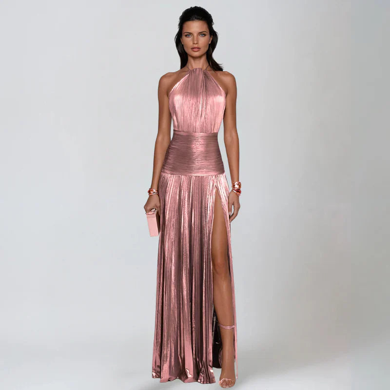 Emma | Vestido Halter con Espalda Abierta y Acabado Metálico