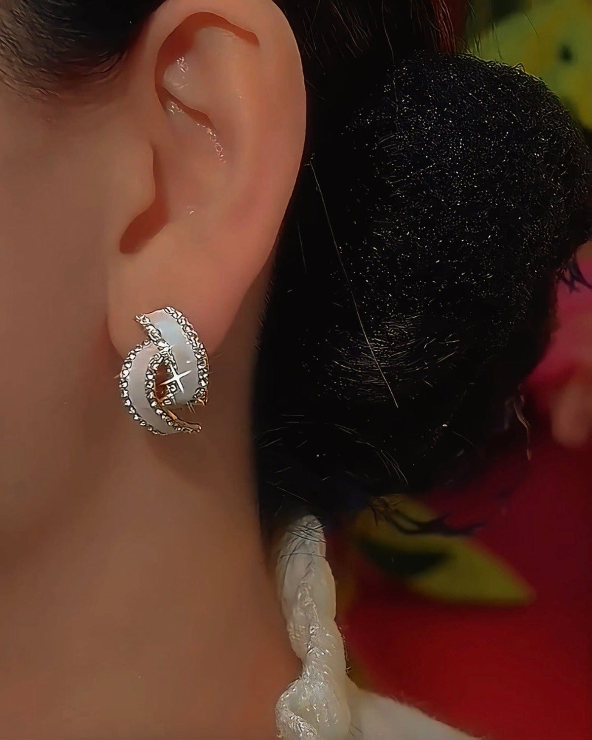 Pendientes con Lazo Blanco y Brillos