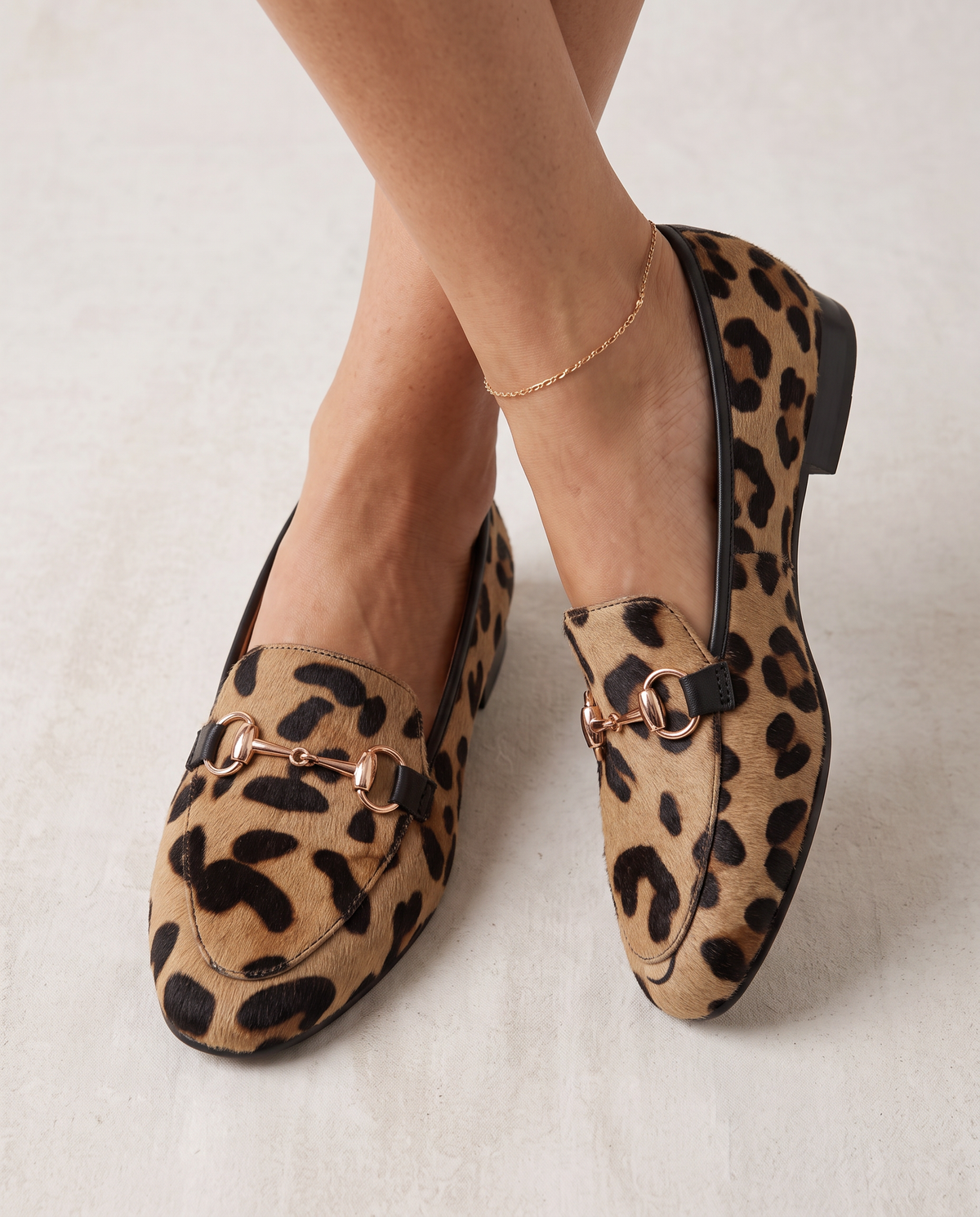 Mocasín Serena — Estampado de leopardo con herraje