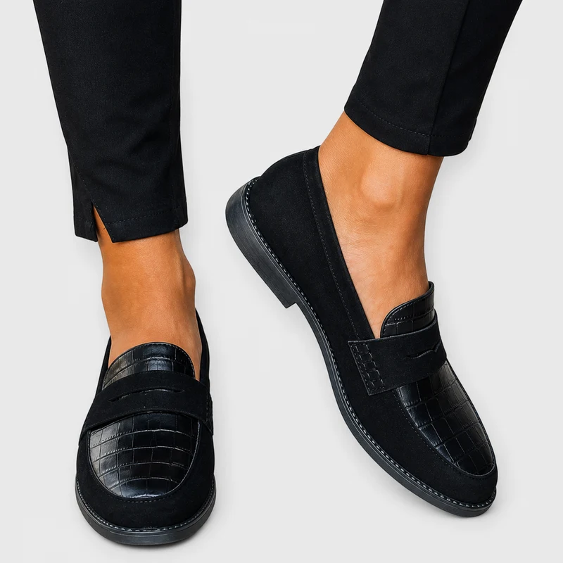 Mocasín Greta — Negro con antifaz y efecto cocodrilo